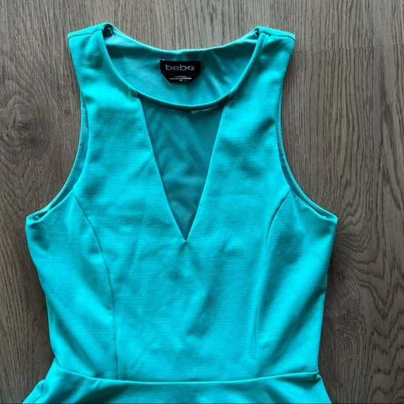 Bebe Women’s Small Aqua Peplum Tank Top Blouse w/ V-Neck Mesh Video - Picture 3 of 8